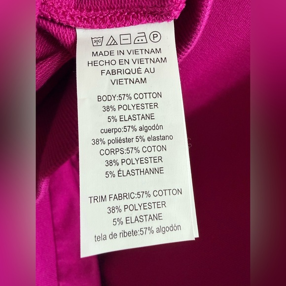 Michael Kors Fuchsia Sweatshirt with Gold MK Logo Size M
Excellent Condition - Picture 6 of 6